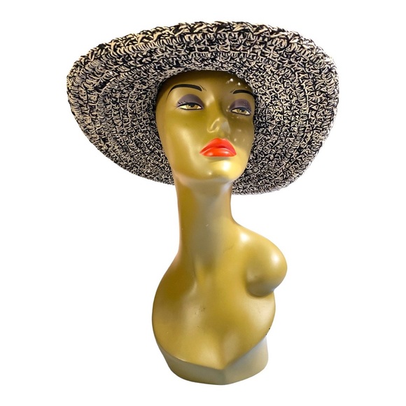 Beautiful Woven Hat with Wire Brim - Picture 2 of 7